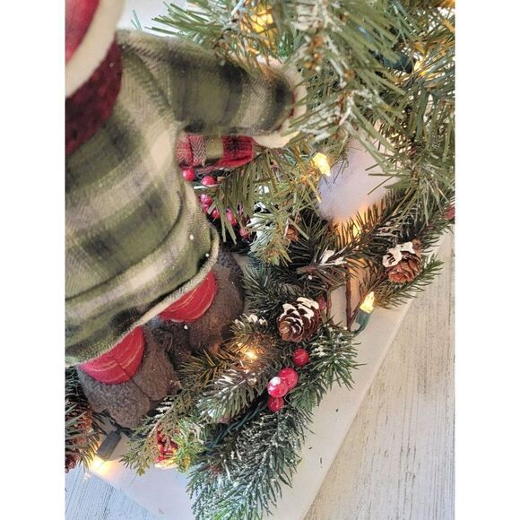 Plush elf Mini lighted tree Mistletoe snow xmas decor figure - Picture 8 of 10